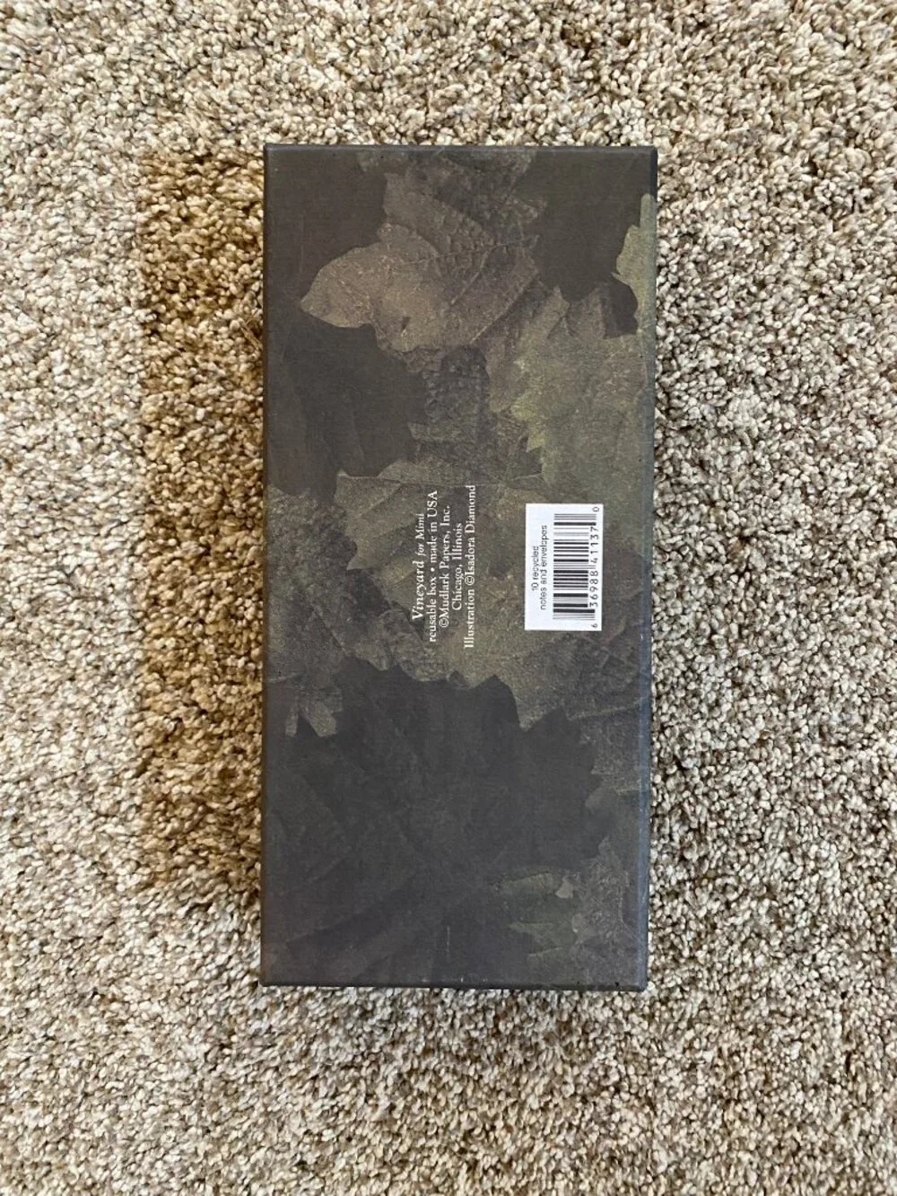 VTG Vineyard reusable box w/ 10 Greeting Cards by Mudlark Papers Inc Made in USA